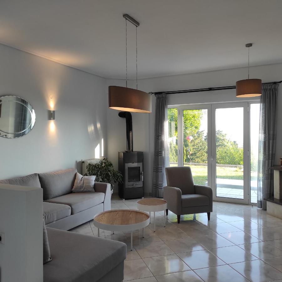 Sea Breeze Villa Rethymno  Exterior photo