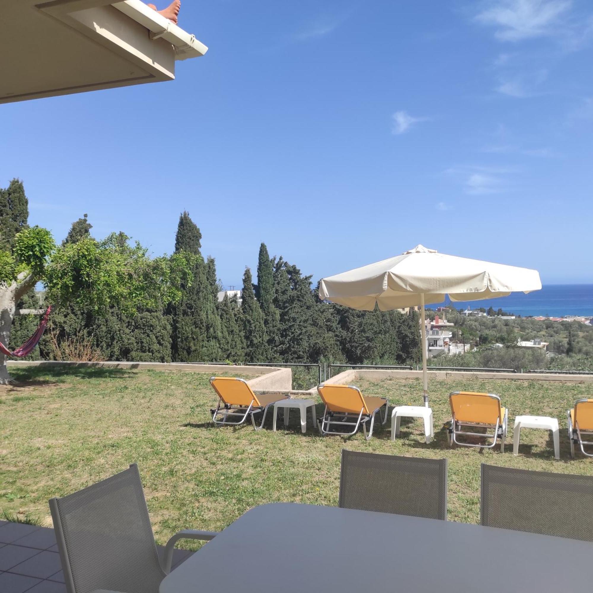 Sea Breeze Villa Rethymno  Exterior photo
