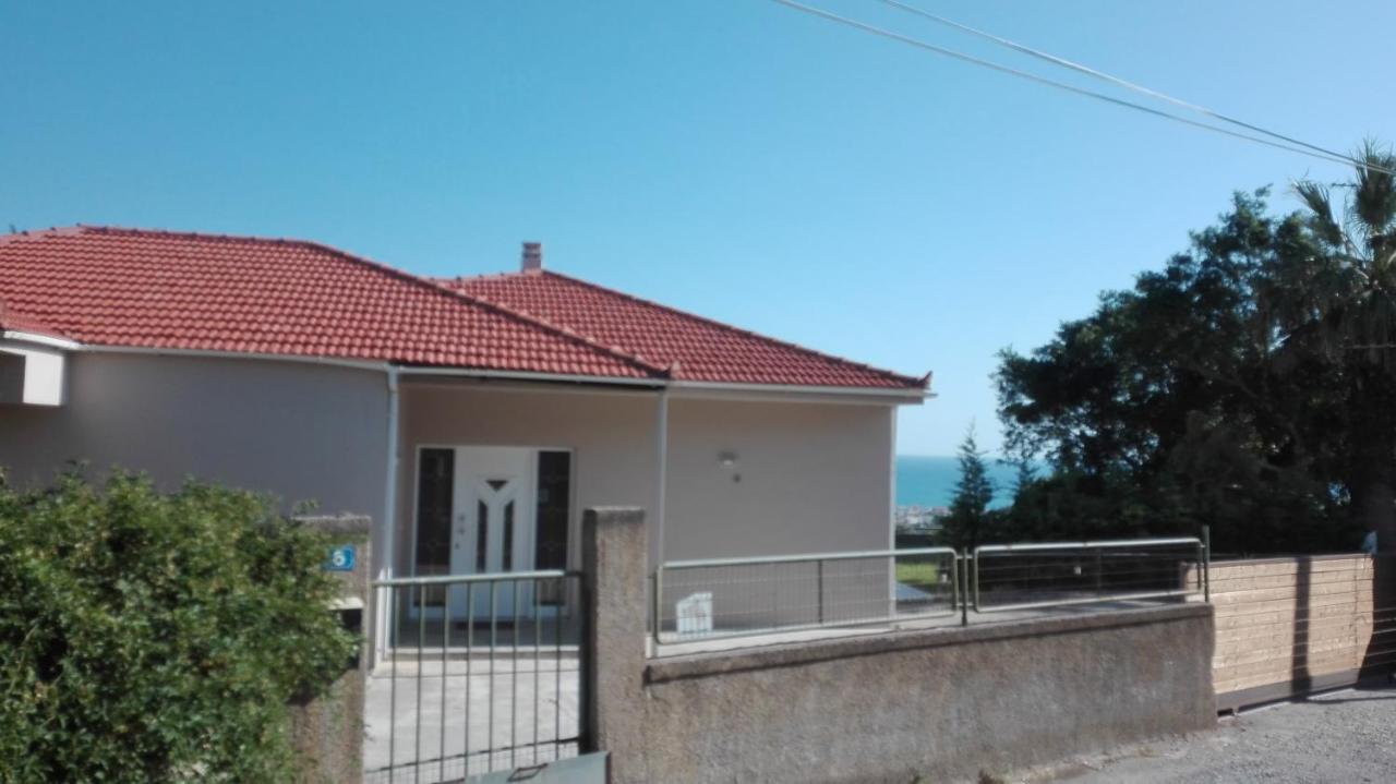 Sea Breeze Villa Rethymno  Exterior photo